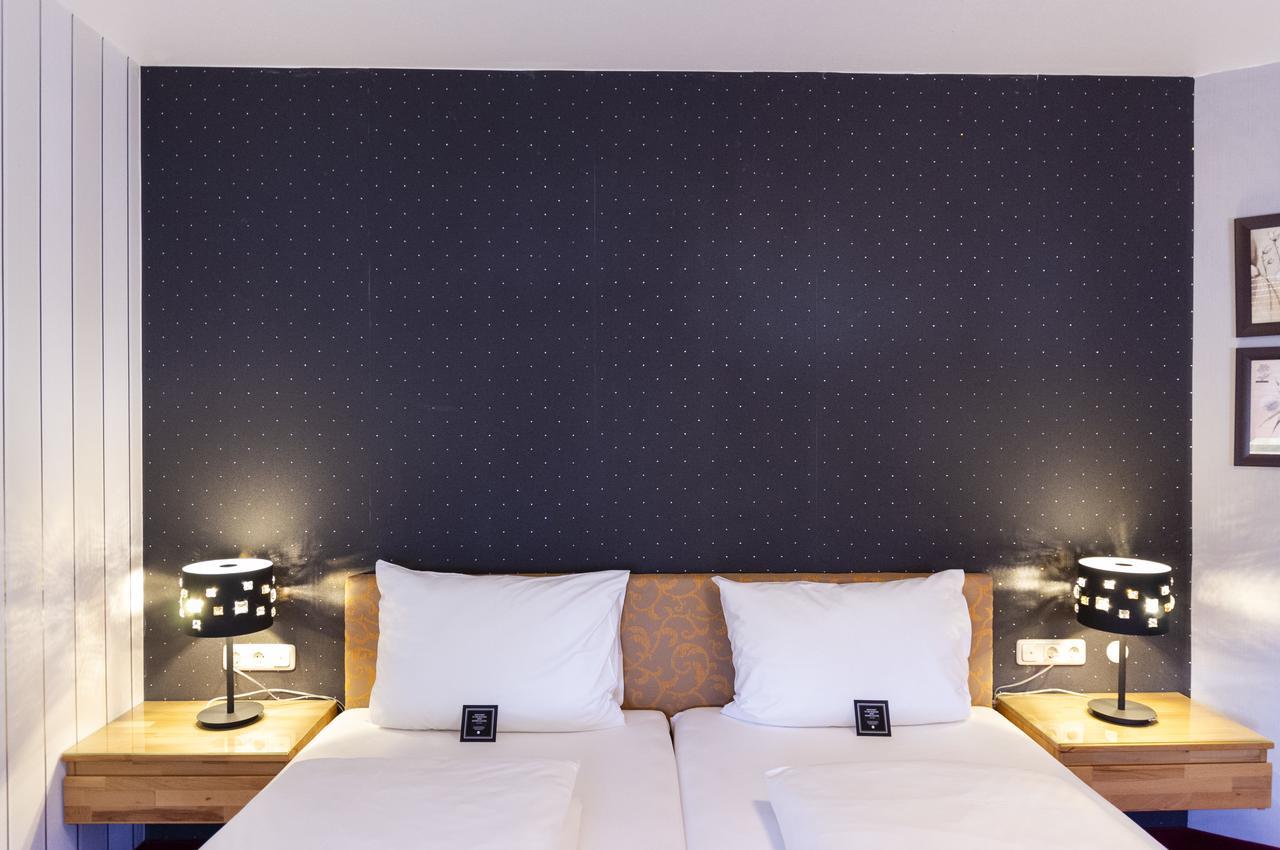 Arthotel Ana Aura Aystetten Dış mekan fotoğraf